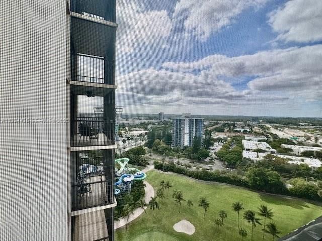 20335 W Country Club Drive 2101, Aventura, FL 33180