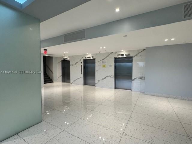20335 W Country Club Drive 2101, Aventura, FL 33180