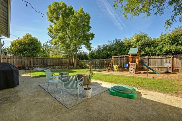 103 Rebecca Way, Folsom, CA 95630