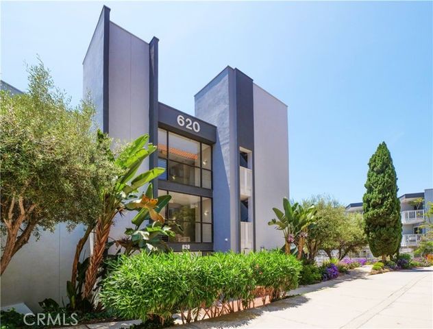 620 The Village 210, Redondo Beach, CA 90277
