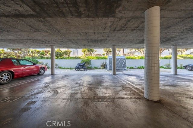 620 The Village 210, Redondo Beach, CA 90277