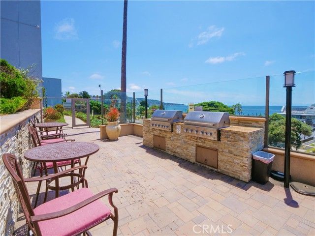 620 The Village 210, Redondo Beach, CA 90277