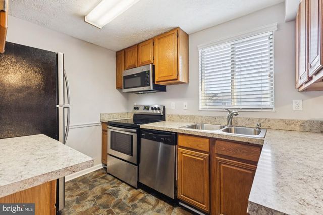 10840 SIR BARTON CIR, Damascus, MD 20872