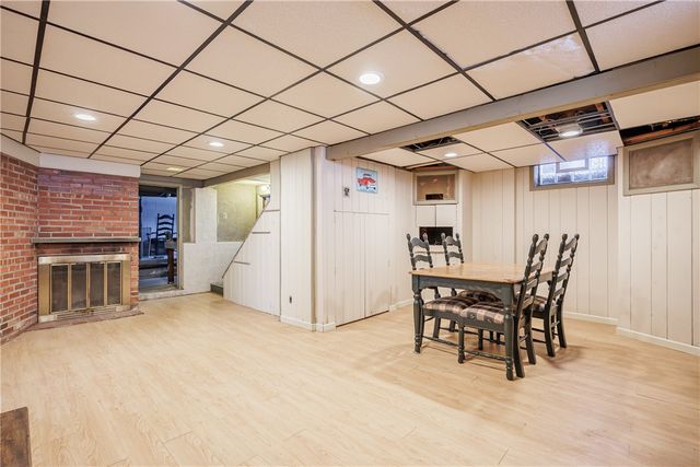 128 Lake Breeze Park, Irondequoit, NY 14622