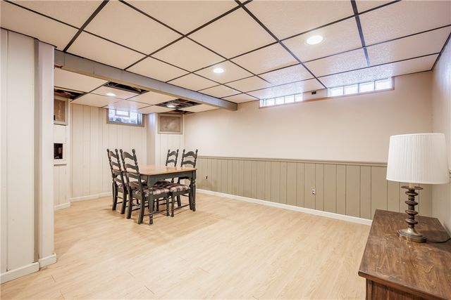 128 Lake Breeze Park, Irondequoit, NY 14622