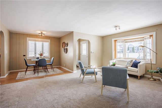 128 Lake Breeze Park, Irondequoit, NY 14622