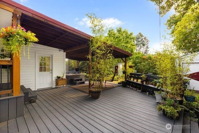 535 S Henderson Street, Seattle, WA 98108