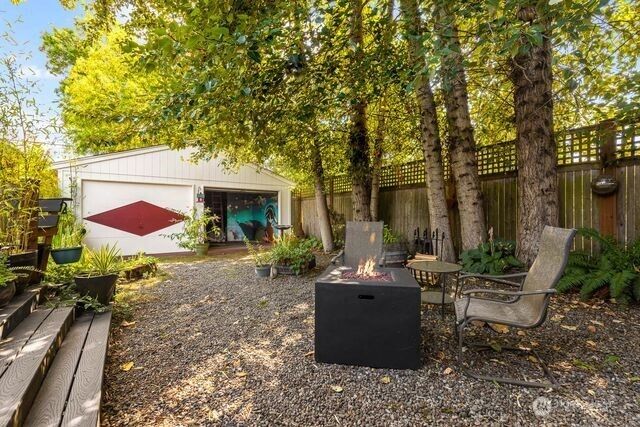 535 S Henderson Street, Seattle, WA 98108