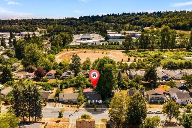 535 S Henderson Street, Seattle, WA 98108