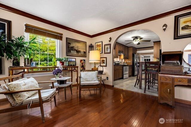 535 S Henderson Street, Seattle, WA 98108