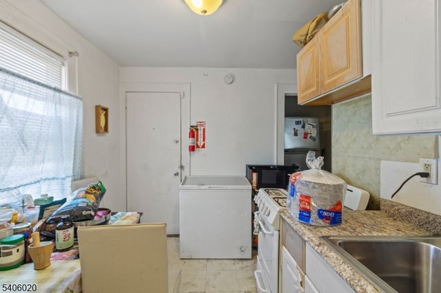 92 Harrison Pl, Irvington Twp., NJ 07111