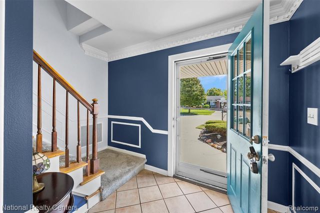 39050 Lyndon Street, Livonia, MI 48154