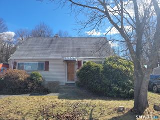 65 Tremper Drive, Wallingford, CT 06492