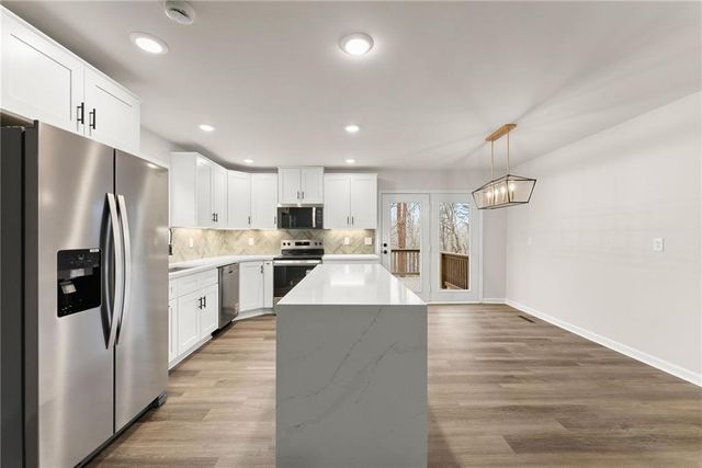 290 Silver Fox Drive, Dawsonville, GA 30534