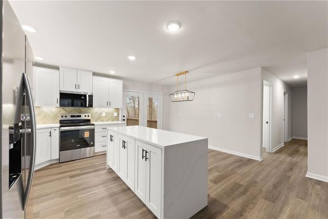 290 Silver Fox Drive, Dawsonville, GA 30534