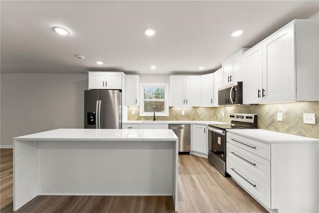 290 Silver Fox Drive, Dawsonville, GA 30534