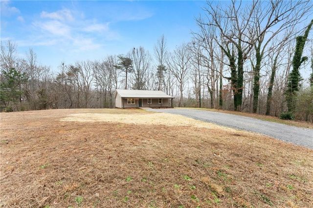 290 Silver Fox Drive, Dawsonville, GA 30534