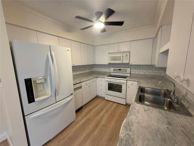 2535 S GLEN EAGLES DRIVE, Deland, FL 32724