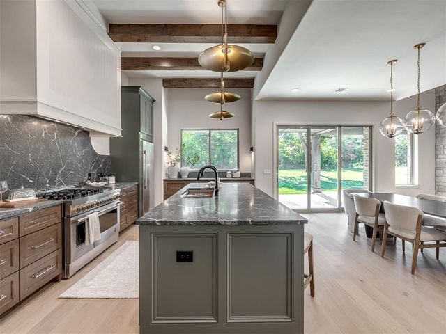 508 Old Creek Road, Edmond, OK 73034