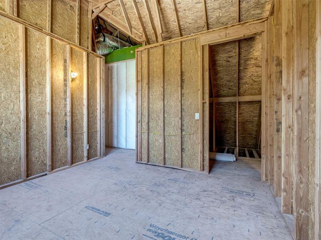 508 Old Creek Road, Edmond, OK 73034