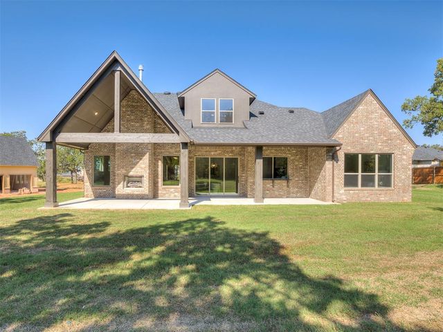 508 Old Creek Road, Edmond, OK 73034