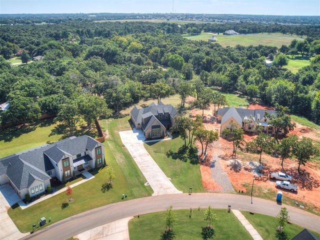 508 Old Creek Road, Edmond, OK 73034