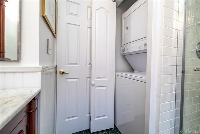 99 S Park Avenue 212, Rockville Centre, NY 11570