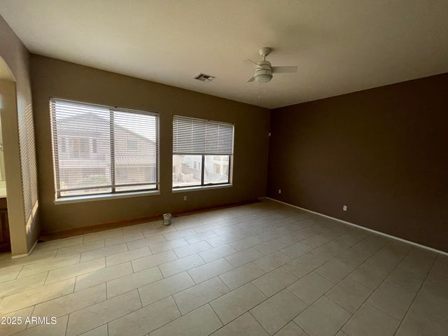 1283 E Saragosa Street, Chandler, AZ 85225