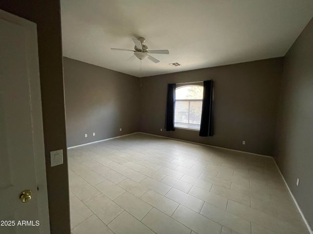 1283 E Saragosa Street, Chandler, AZ 85225