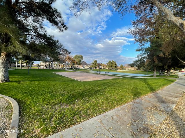 1283 E Saragosa Street, Chandler, AZ 85225