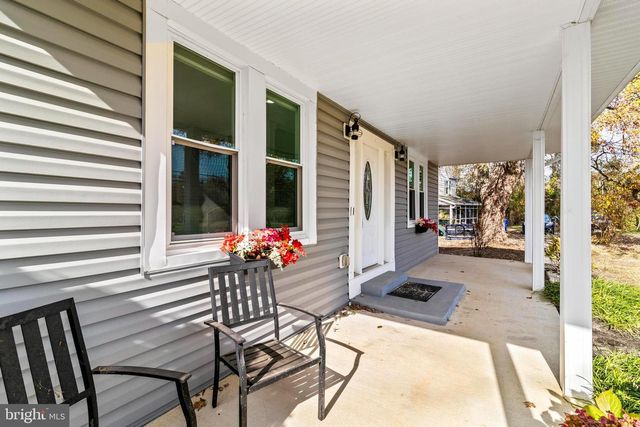 9005 FAIRGROUND RD, Bel Alton, MD 20611