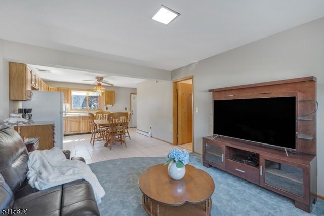 191 Pershing Rd 2, Clifton City, NJ 07013