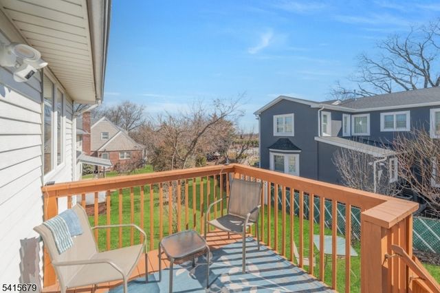 191 Pershing Rd 2, Clifton City, NJ 07013