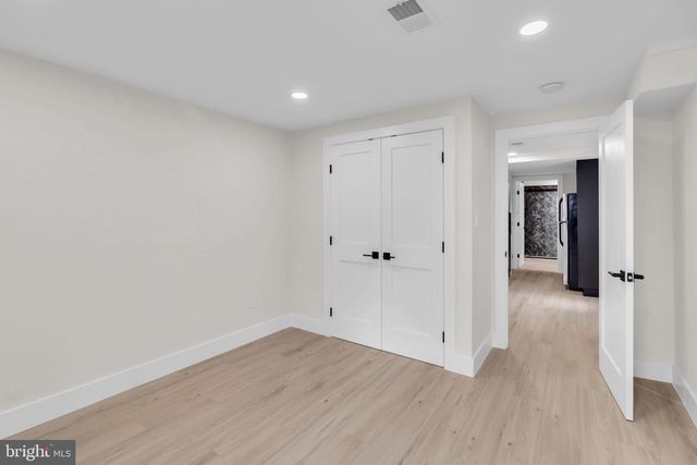 2524 SWIFT RUN ST, Vienna, VA 22180