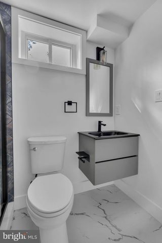 2524 SWIFT RUN ST, Vienna, VA 22180