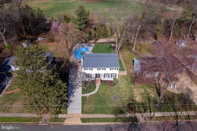 2524 SWIFT RUN ST, Vienna, VA 22180