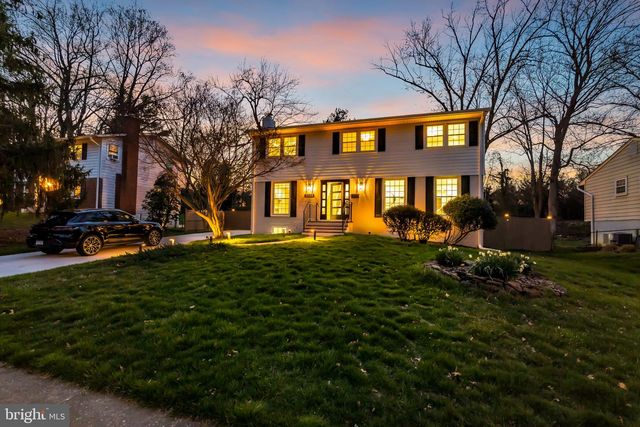 2524 SWIFT RUN ST, Vienna, VA 22180