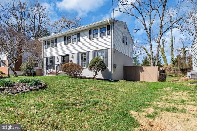 2524 SWIFT RUN ST, Vienna, VA 22180