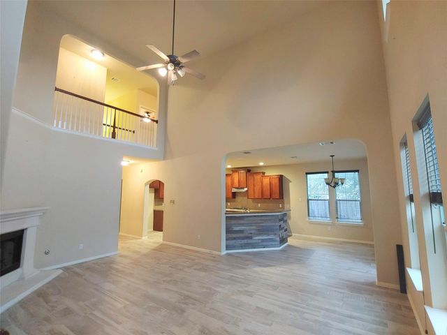 1601 Lions Den, Leander, TX 78641