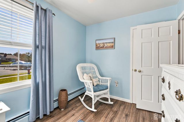 5 Seaman Court, Sayreville, NJ 08879