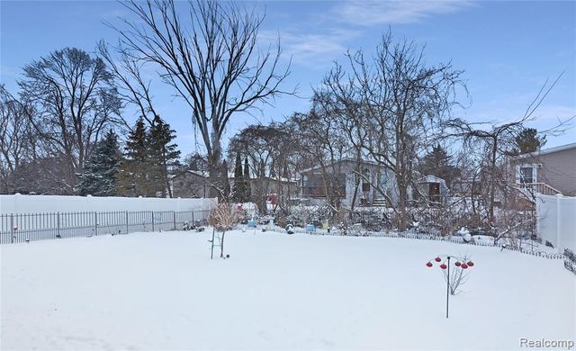 57200 Decora Park Boulevard, New Haven, MI 48048