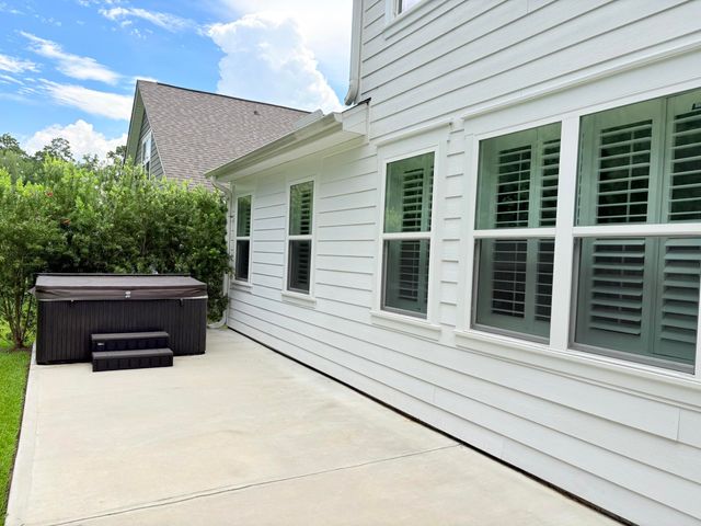 420 Oak View Way, Summerville, SC 29483