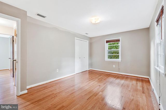11720 BRIGGS CT, Fairfax, VA 22030