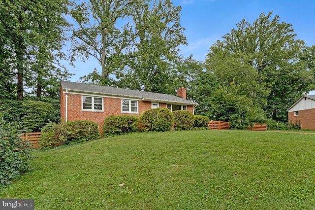 11720 BRIGGS CT, Fairfax, VA 22030