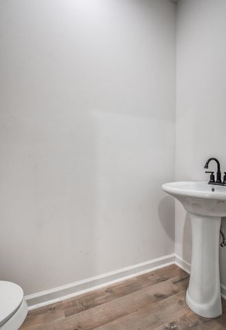 1781 FORREST AVE, Memphis, TN 38104