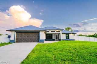 3613 39TH ST SW, Lehigh Acres, FL 33976