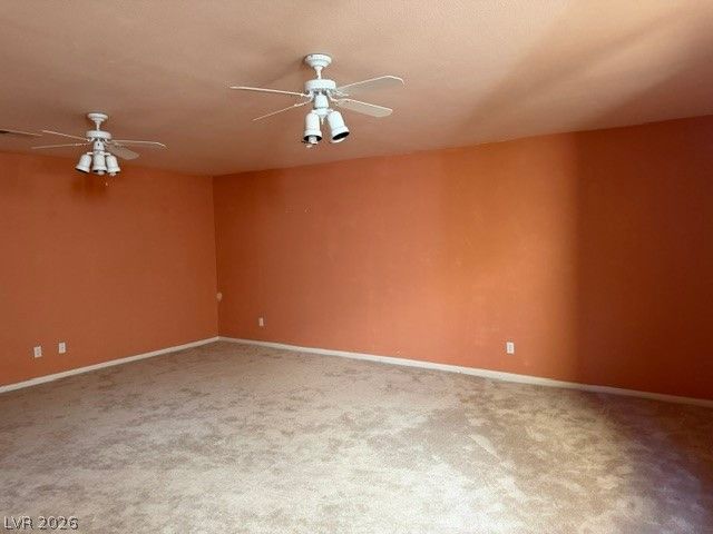8640 Castle Hill Avenue, Las Vegas, NV 89129