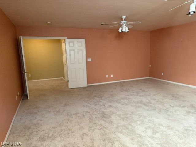 8640 Castle Hill Avenue, Las Vegas, NV 89129