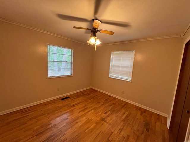 1320 Weddingford Road, Heber Springs, AR 72543