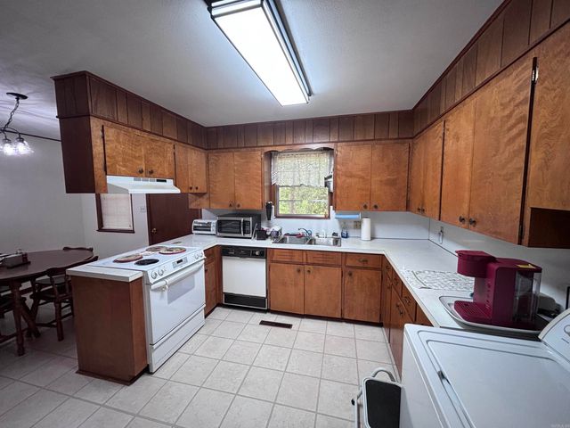 1320 Weddingford Road, Heber Springs, AR 72543